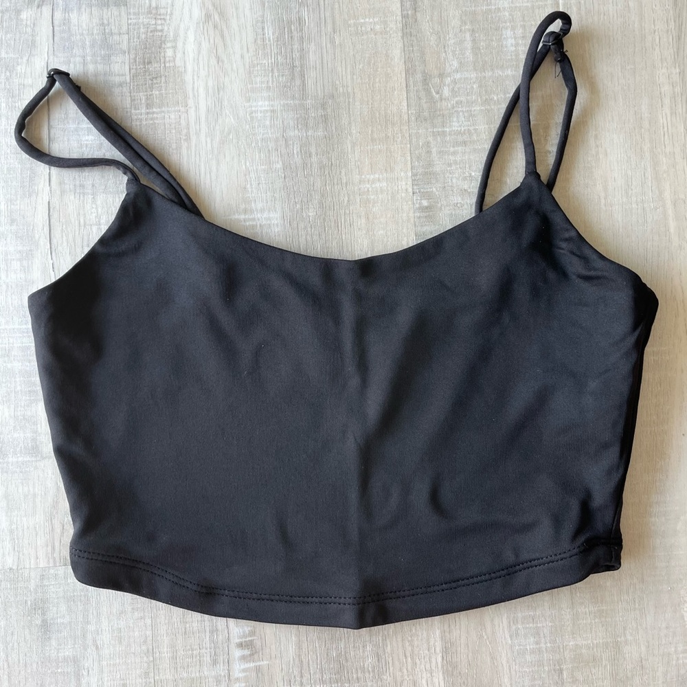 FOREVER 21 Black Lined Camisole Adjustable Spaghetti Strap Crop Top Size Small - Picture 1 of 5